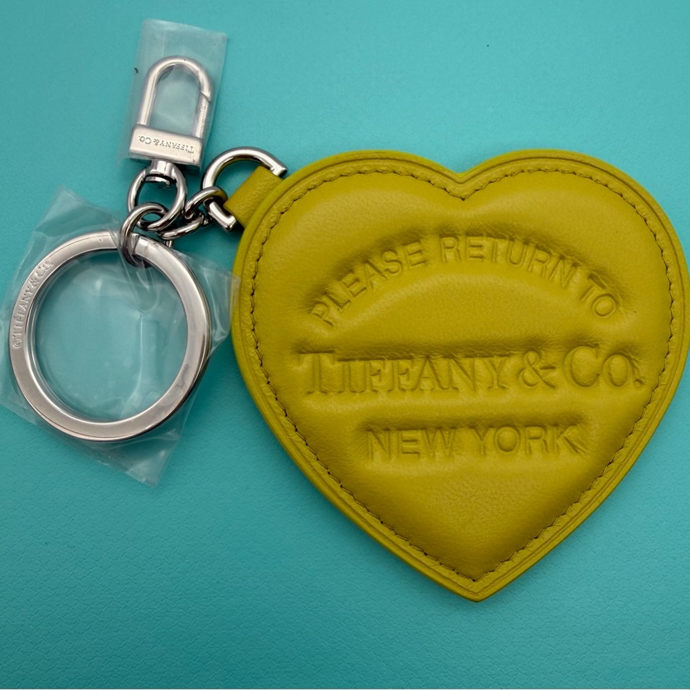 Tiffany & Co. new chartreuse leather Heart Keychain